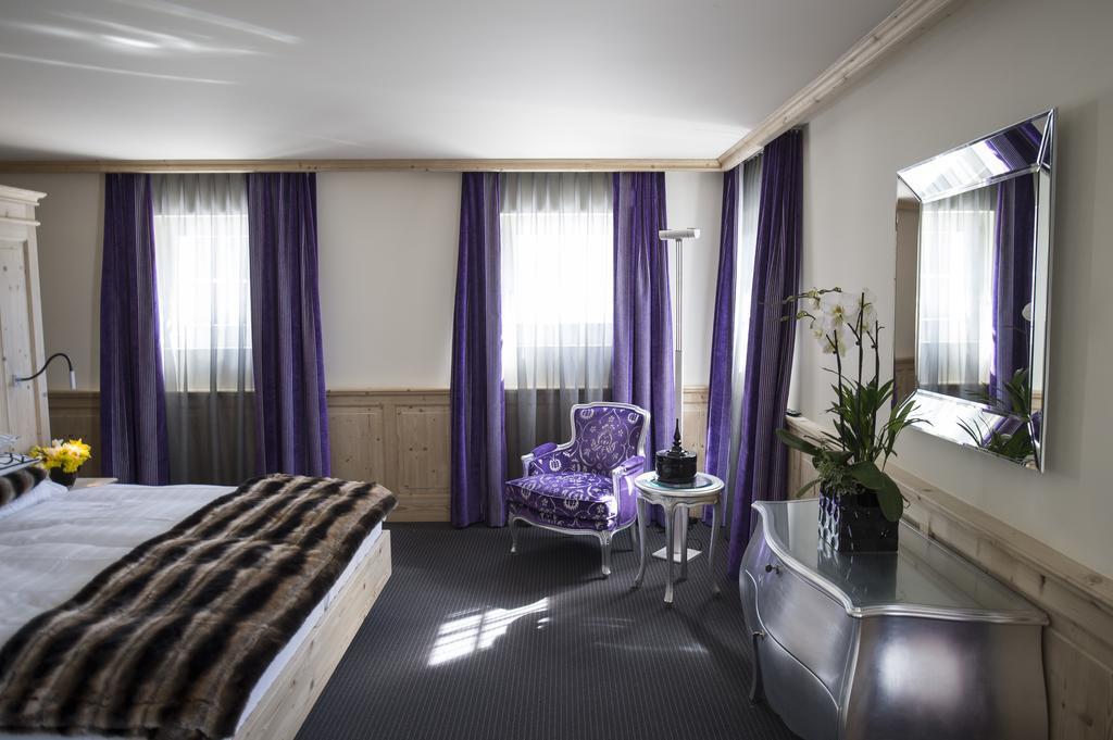Hotel Weiss Kreuz Malans Rum bild